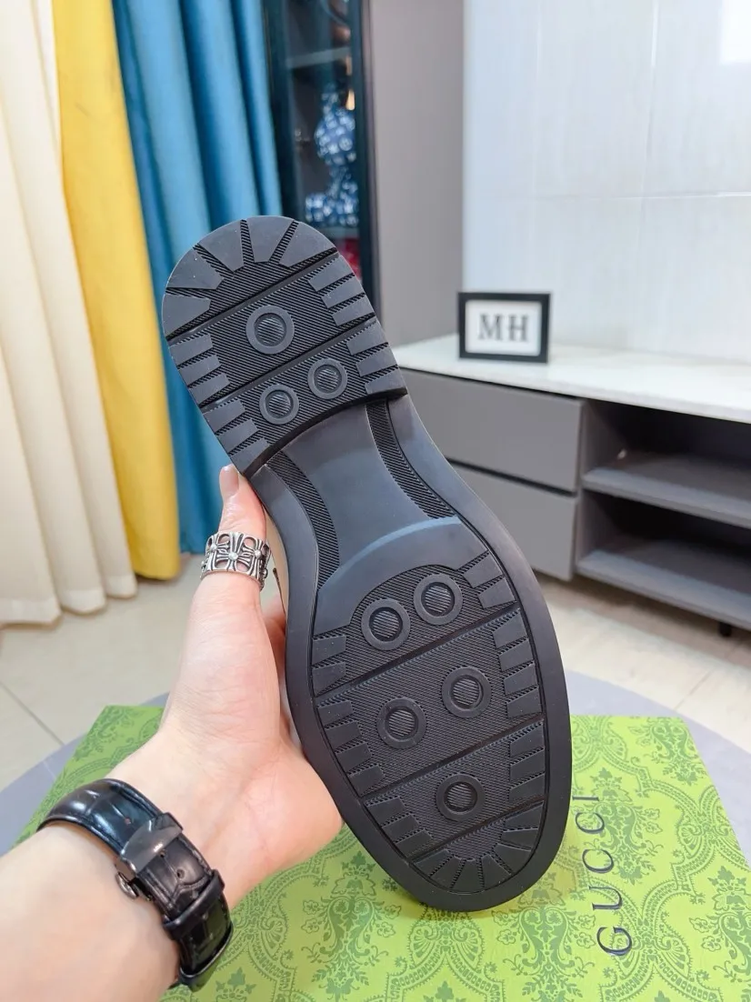Men's shoes 💰500🌹🌹[GUCCI Gucci] A new style of formal men's leather shoes is coming ~ The original quality upper is made of Italian cowhide➕The leather is soft and delicate, comfortable and soft. The top layer of genuine leather, rubber wear-resistant outsole, the shoe shape is dignified and domineering, and the luxury charm is not concealed! The natural and free nouveau riche leads the trend. Code number: 38-44